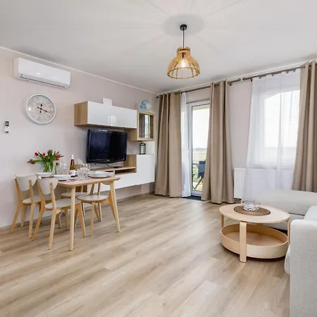 Apartment Pet-friendly With Air Conditioning Jagiellonska By Renters Darłowo