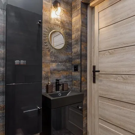 Pet-friendly With Air Conditioning Jagiellonska By Renters Apartment